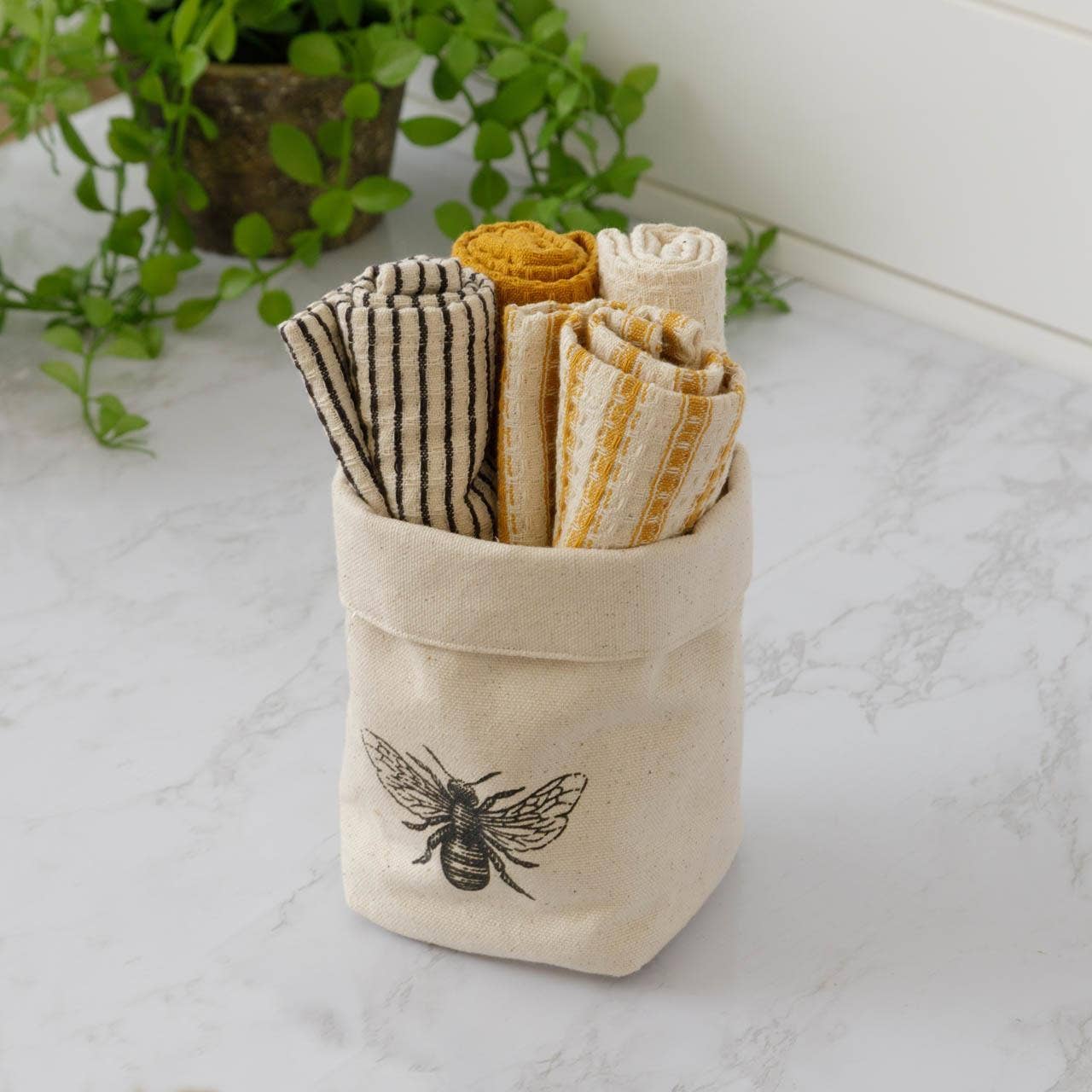 Bee Dishcloths, Set of 4